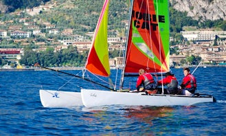 Hobie 18 Beach Catamaran Rental in Malcesine
