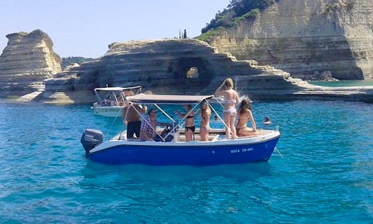 Awesome boating trip Sidari, Greece, awaits!