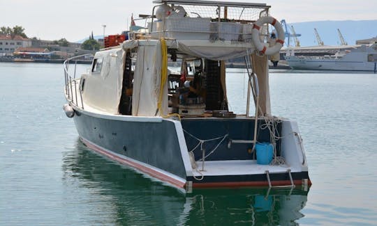 Houseboat rental in Opuzen