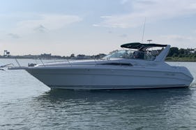 34 ft Sea ray Sun-dancer Yacht in Boston for rent 