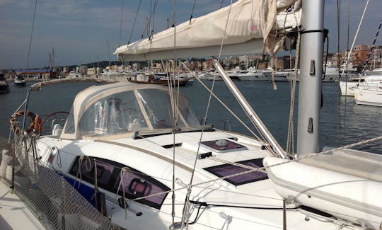 Louez un voilier « Peppina » Oceanis 40 de 40 pieds à Nettuno, en Italie
