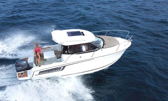 New Merry Fisher 695 perfect for island hopping in Zadar, Croatia