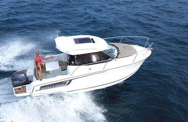 New Merry Fisher 695 perfect for island hopping in Zadar, Croatia