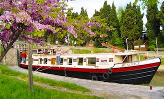 Canal du midi Cruises Aboard the Hotel Barge Beatrice