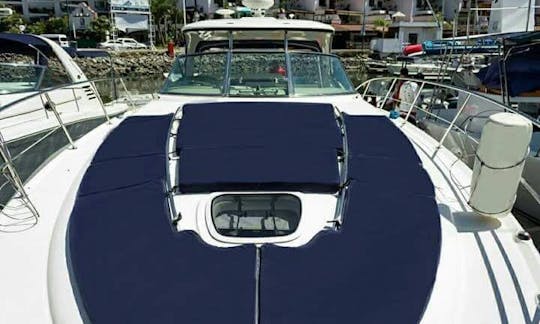 Aluguer de iates a motor de luxo SeaRay 42 Sundancer em Puerto Vallarta, Jalisco