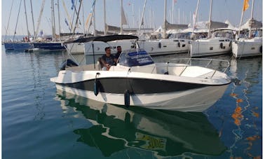 Location de bateaux Quicksilver 755 Activ Open à Trogir et Split