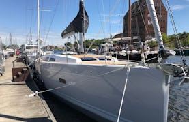 New Hanse 458 Sailboat for Chareter in the Solent