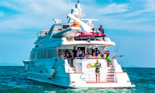 Broward 110 Luxury Super Yacht Charter in Pattaya, Thailand