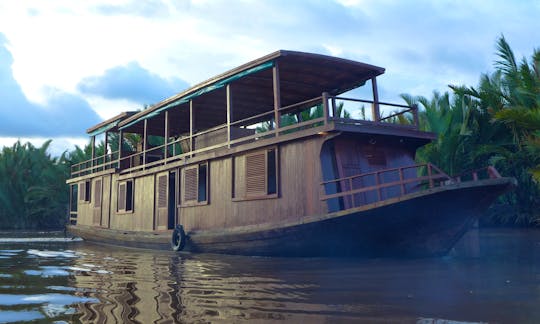 59 ft Houseboat KM Sekonyer Rental in Arut Selatan, Indonesia