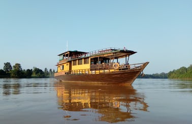 Spirit of Kalimantan (Houseboat)