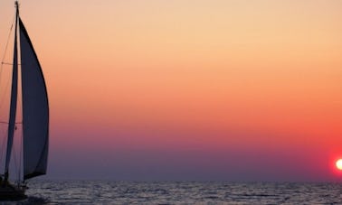 Croisière au coucher du soleil au champagne à bord d'un Jeanneau Sun Legende de 41 pieds à Larnaca, à Chypre