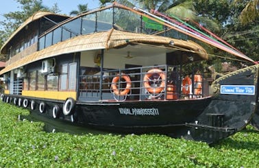 Houseboat Rental in Alappuzha, India