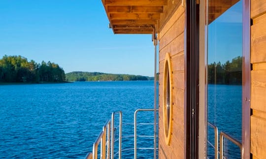 Luxurious Houseboat ''ECO-WOOD 21 M2'' Charter in Finland