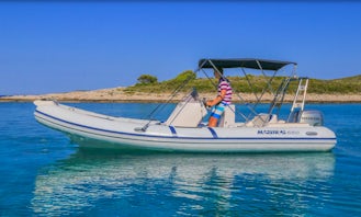 Maestral 650 Zodiac Boat Tour in Dalmatia, Croatia