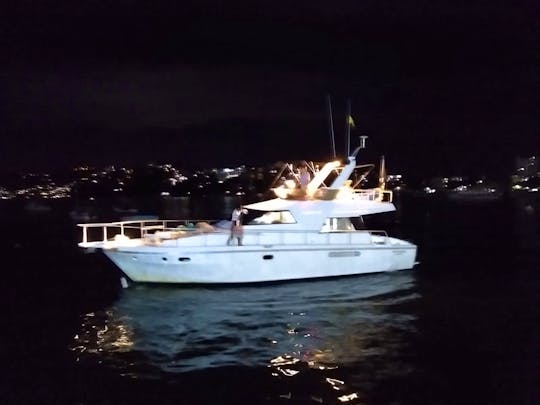 45ft Gallart Private Yacht for 20 passengers for Rent in Acapulco, Mexico