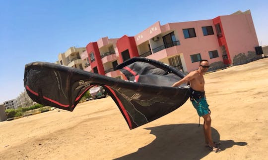 Kiteboarding courses with IKO-instructors of Kite-Active Team in Red Sea Governorate