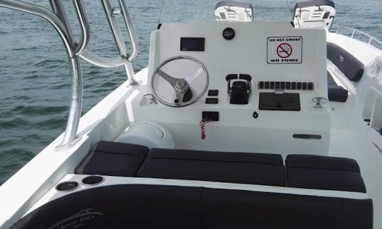 41ft Center console charter in Cartagena, Colombia