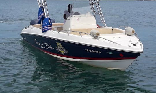 29ft Center Console rental in Cartagena Colombia