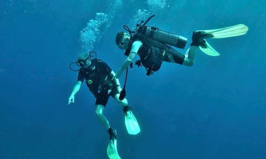 Apprenez à plonger à Makarska, en Croatie, avec nos guides de plongée expérimentés