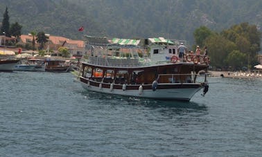 Passeio de barco em Marmaris em Muğla, Turquia