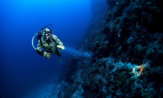 Guided Diving Trips with a scuba Instructors in Biograd na Moru