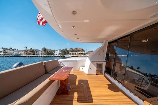 71 Ft Sunseeker Manhattan Flybridge Luxury Yacht