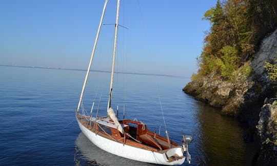 Daysailer Rental for 6 People in Tolyatti, Russia