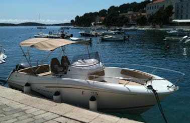 Boat Charter Jeanneau Cap Camarat 7.5 CC Series 2 in Split, Croatia