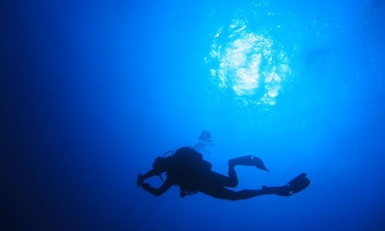 Boat Diver course on 26' RIB in Mykonos