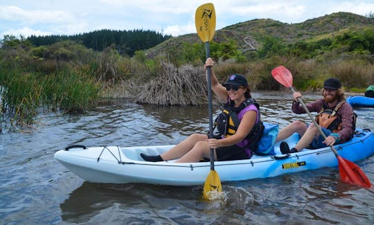 Guided Kayak Geothermal Tour in Rotorua, New Zealand