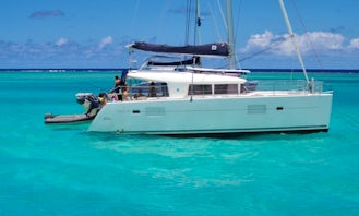 Charter a Nauta Design Lagoon 400 S2 in French Polynesia