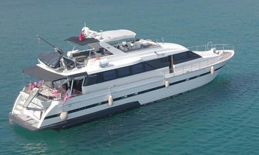Memorable Cruises onboard a Motor Yacht for 25 People in Istanbul