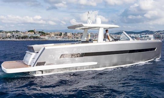 Most exclusive Power Boat rental in Mallorca FJORD 52 OPEN