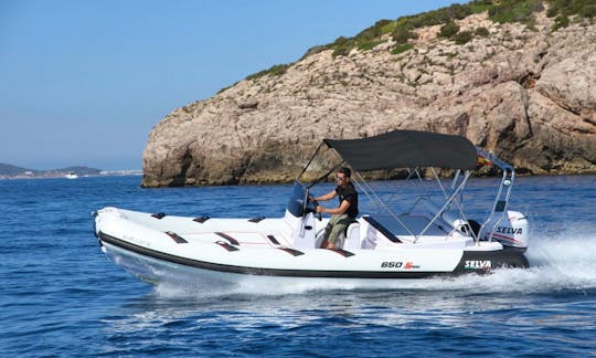 Selva Sport Line 2016 available with or without skipper from Marina Ibiza