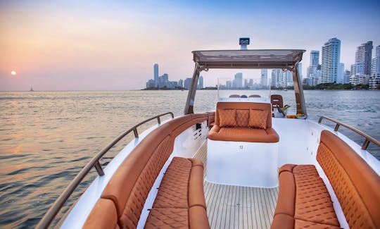 Exclusive Island Experience in Cartagena onboard a 42' Speedboat
