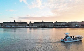 Party Boat Rental in Bordeaux Nouvelle, France For 12 Person!