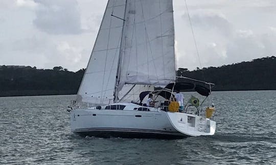 Monocasco de crucero Beneteau Oceanis 42 en Bahía, Brasil