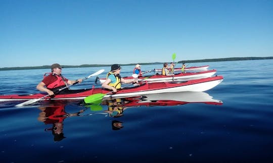 Kayaks doubles en fibre de verre à louer à Kuopio