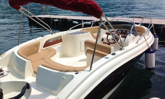 17' Deck Boat Rental for 8 People in Menaggio