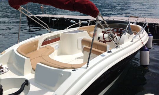 17' Deck Boat Rental for 8 People in Menaggio