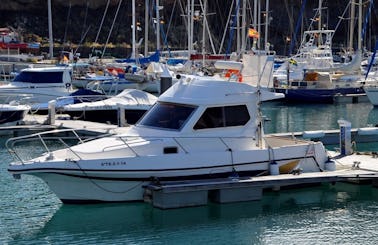 Astinor 840 Motor Yacht Charter in Tazacorte, La Palma
