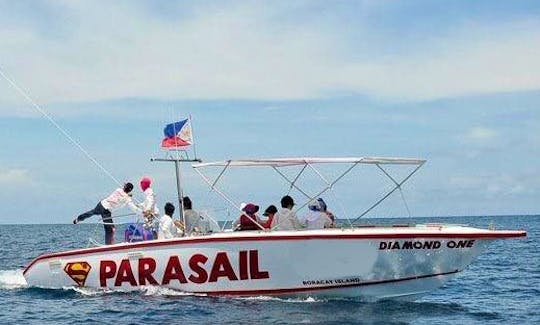 Island Hopping By Speedboat In Boracay Island!