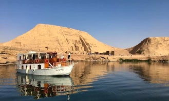 Boat Safari Cruises onboard 65' Dongola Boat in New Valley, Egypt