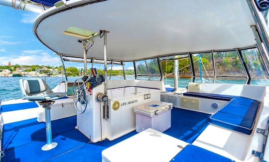 Skippered Seawind Resort 1050 Catamaran Charter