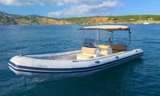 Amazing 2007 Valiant VG 750 RIB Rental In Eivissa, Spain