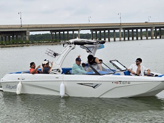 NOVÍSSIMO Wakeboat de luxo Tigè Z3 2024