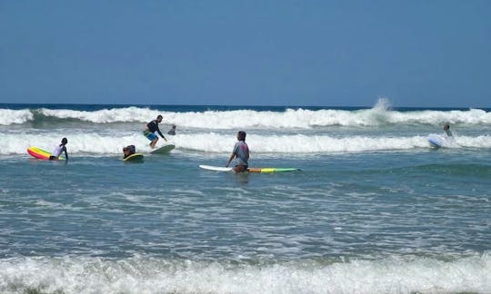 Private Surf Lessons in Playa Guiones, Provincia de Guanacaste