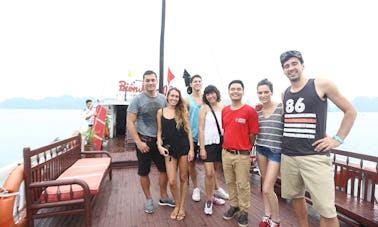 Halong Bay Tour In Vietnam