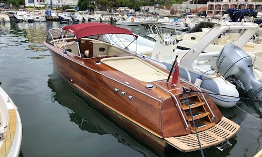 Iconic Motor Yacht  Riva Acquarama for Rental in Castellabate, Campania
