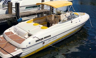 Beautiful, and updated boat with Captain in Miami Gas Included
